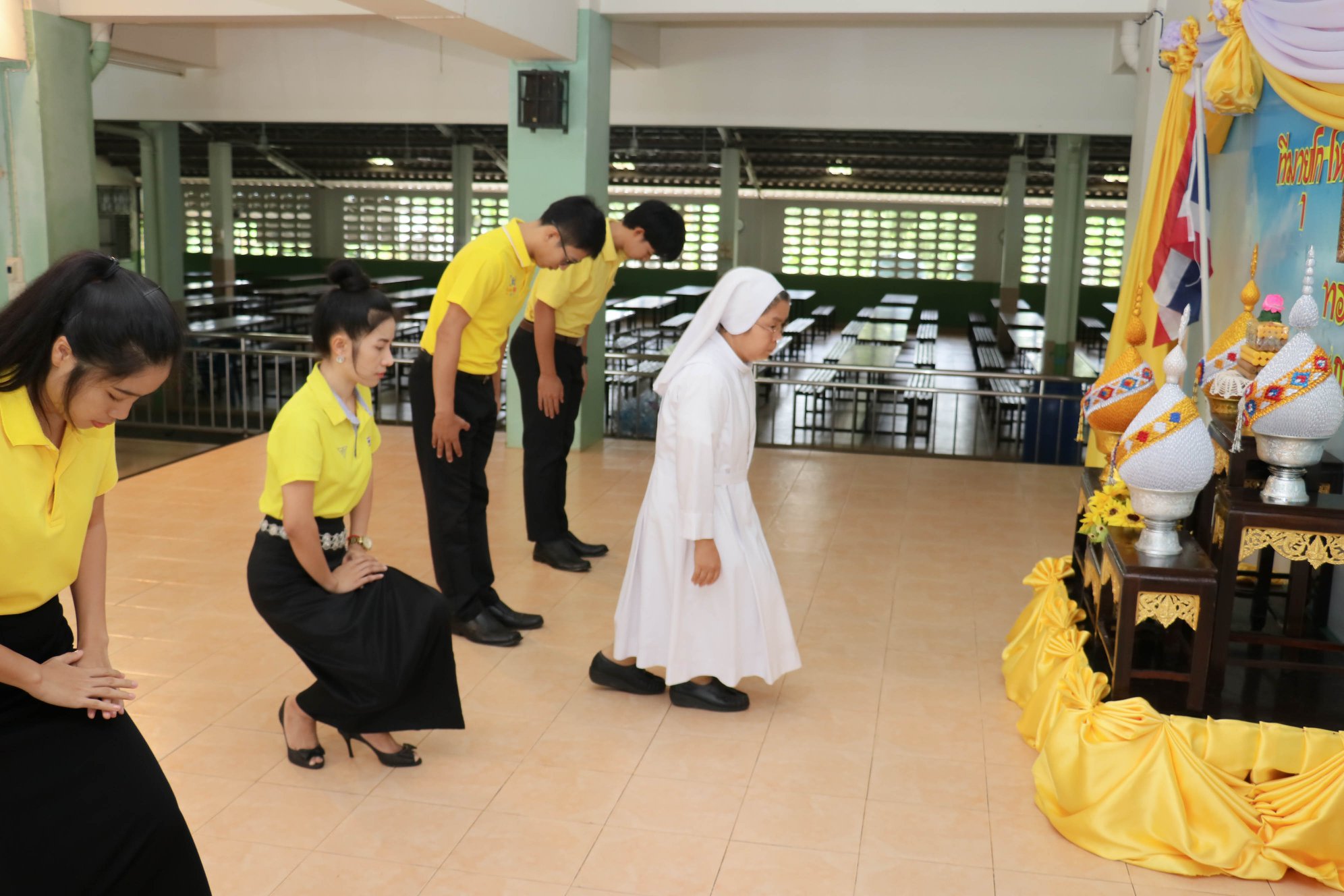 พิธีถวายพระพรพระบาทสมเด็จพระปรเมนทรรามาธิบดีศรีสินทรมหาวชิรลงกรณ